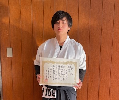 入賞岩角射初め式